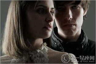 美女与野兽的星座配对(十二星座都是代表哪些迪士尼公主)